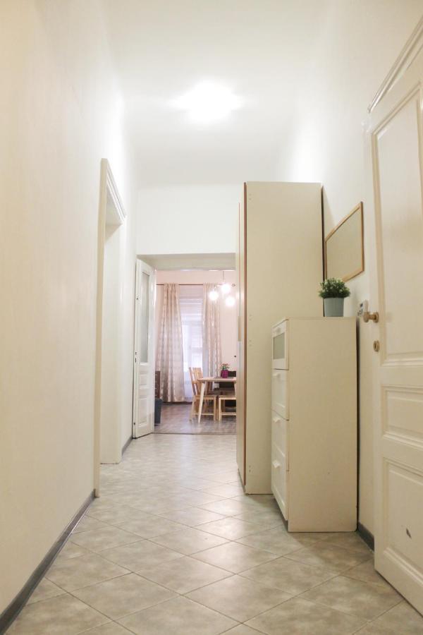 פראג Modern Apartment Ve Smeckach 28 מראה חיצוני תמונה